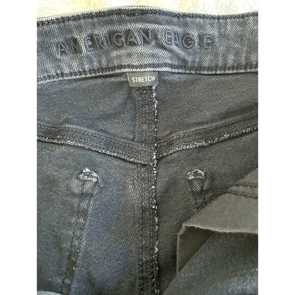 American Eagle Black Distressed Denim Shorts Women’s Size 6 - Picture 6 of 7